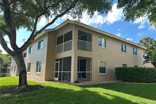 6820 Huntington Lakes Cir, Naples, FL 34119 - Photo 3