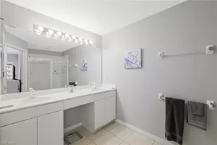 836 Hampton Cir, Naples, FL 34105 - Photo 15