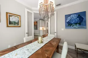 2302 Marquesa Cir, Naples, FL 34112 - Photo 27