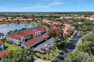 186 Gabriel Cir, Naples, FL 34104 - Photo 31