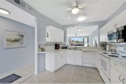 186 Gabriel Cir #3909, Naples, FL 34104 - Photo 11