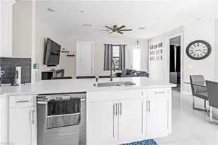2531 70th Ave NE, Naples, FL 34120 - Photo 7