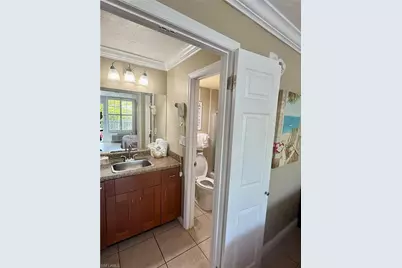 2555 Tamiami Trl N #250, Naples, FL 34103 - Photo 9