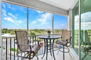 295 Grande Way, Naples, FL 34110 - Photo 19