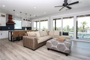 189 Curlew St, Fort Myers Beach, FL 33931 - Photo 9