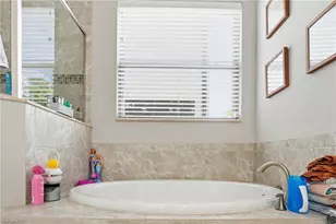 16329 Aberdeen Wy, Naples, FL 34110 - Photo 17