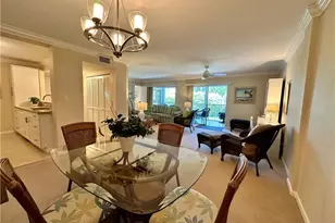 555 Park Shore Dr, Naples, FL 34103 - Photo 3