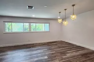 5930 Spanish Oaks Ln, Naples, FL 34119 - Photo 9