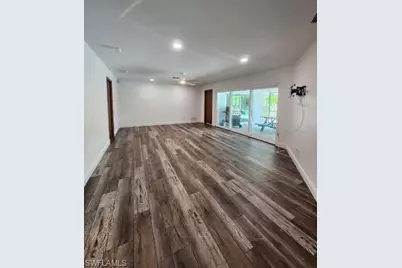 5930 Spanish Oaks Ln, Naples, FL 34119 - Photo 5