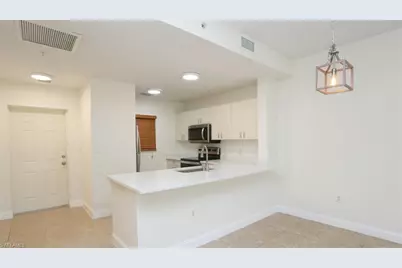4455 Botanical Place Cir #5-104, Naples, FL 34112 - Photo 5