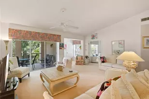 110 Siena Way, Naples, FL 34119 - Photo 7