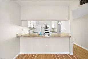 9270 Lake Park Dr, Fort Myers, FL 33919 - Photo 21