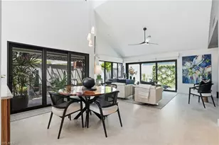 539 Bay Villas Ln, Naples, FL 34108 - Photo 15