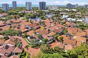 539 Bay Villas Ln, Naples, FL 34108 - Photo 47