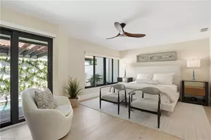 539 Bay Villas Ln, Naples, FL 34108 - Photo 21