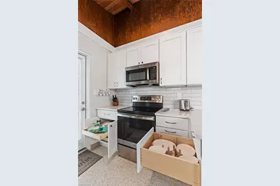 2134 Palm St, Naples, FL 34119 - Photo 9