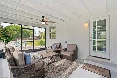 2134 Palm St, Naples, FL 34119 - Photo 3