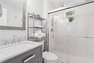 2134 Palm St, Naples, FL 34119 - Photo 15