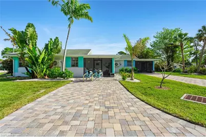 2134 Palm St, Naples, FL 34119 - Photo 1