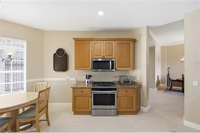 9243 Tesoro Ln #2, Naples, FL 34114 - Photo 11