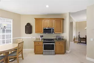 9243 Tesoro Ln, Naples, FL 34114 - Photo 11