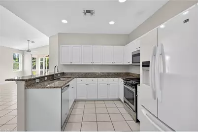 4270 Avian Ave, Fort Myers, FL 33916 - Photo 7