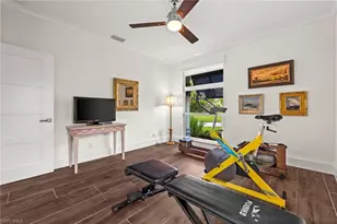 2003 Duke Dr, Naples, FL 34110 - Photo 29