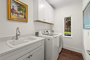 2003 Duke Dr, Naples, FL 34110 - Photo 31