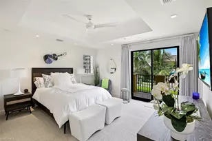270 5th Ave S, Naples, FL 34102 - Photo 17