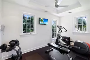 270 5th Ave S, Naples, FL 34102 - Photo 23