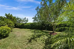 10353 Bonavie Cv Dr, Fort Myers, FL 33966 - Photo 39