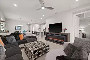 10353 Bonavie Cv Dr, Fort Myers, FL 33966 - Photo 25