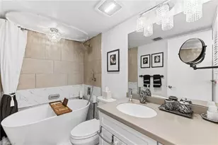 1100 Little Neck Ct, Naples, FL 34102 - Photo 17