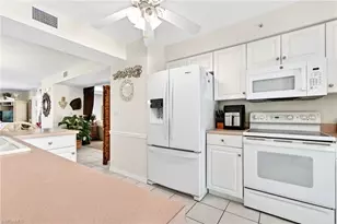 15395 Cedarwood Ln, Naples, FL 34110 - Photo 27