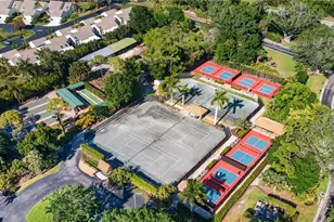 15395 Cedarwood Ln, Naples, FL 34110 - Photo 49