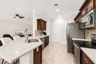 12850 Carrington Cir, Naples, FL 34105 - Photo 5