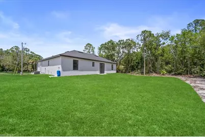 373 Selkirk Ave, Lehigh Acres, FL 33974 - Photo 37
