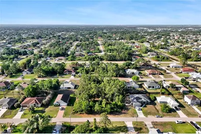 5323 Belrose St, Lehigh Acres, FL 33971 - Photo 3