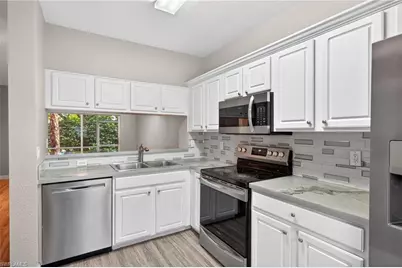 8289 Pacific Beach Dr, Fort Myers, FL 33966 - Photo 9