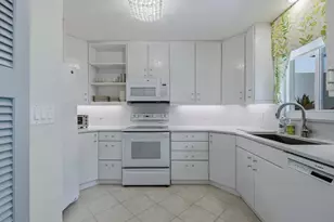 211 3rd Ave S, Naples, FL 34102 - Photo 7