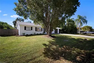 13021 5th St, Fort Myers, FL 33905 - Photo 11