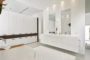 1218 14th Ave N, Naples, FL 34102 - Photo 9
