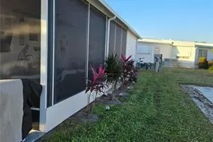 114 Elise Dr, Fort Myers, FL 33908 - Photo 3