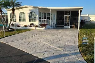 114 Elise Dr, Fort Myers, FL 33908 - Photo 41