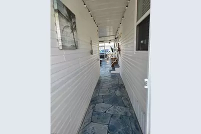 114 Elise Dr, Fort Myers, FL 33908 - Photo 15