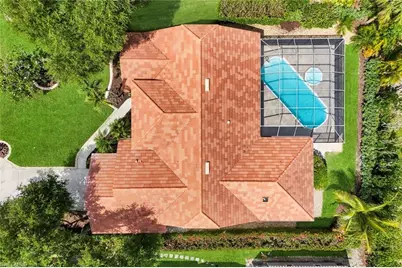 235 Silverado Dr, Naples, FL 34119 - Photo 17