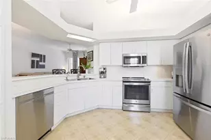 6808 Satinleaf Rd S, Naples, FL 34109 - Photo 7