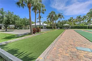 7940 Mahogany Run Ln, Naples, FL 34113 - Photo 29