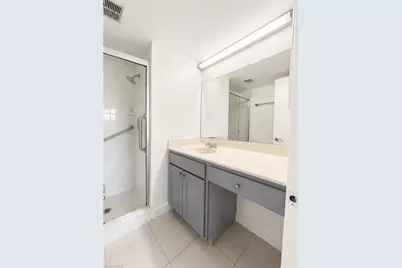 225 Turtle Lake Ct #210, Naples, FL 34105 - Photo 9