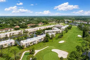 225 Turtle Lake Ct, Naples, FL 34105 - Photo 15